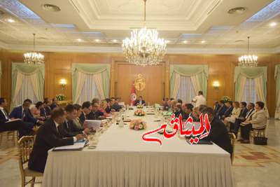 انطلاق الإجتماع الأول لمجلس الوزراء بعد التحوير الوزاري