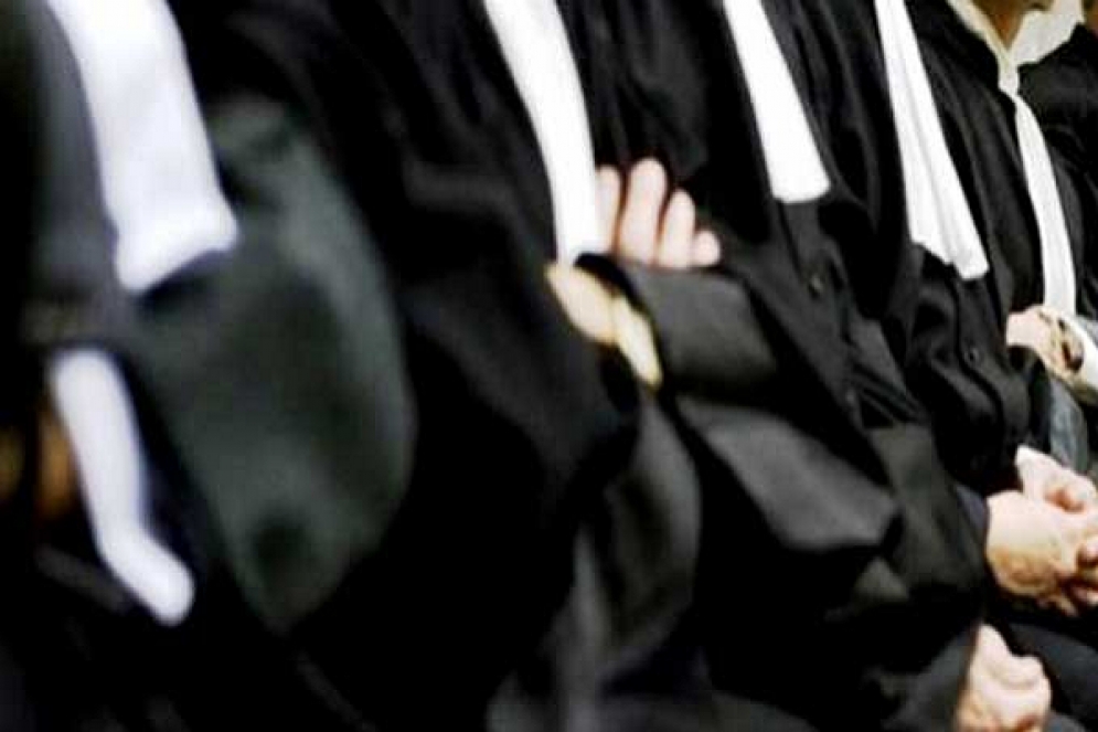 &quot;مدرسة الرقاب&quot;:الفرع الجهوي للمحامين بتونس يفتح أبحاثا تأديبية ضد محامين