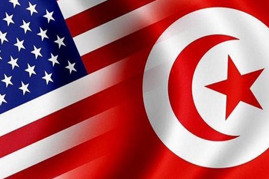 وزير الدفاع وآمر القيادة العسكرية بأمريكا يتباحثان سبل دعم التعاون الثنائي