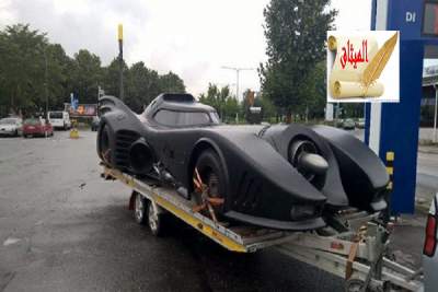 شرطة المرور توقف سيارة &quot;باتمان&quot; !