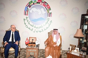 وزير الخارجية يزور مقر المنظمة العربية للسياحة