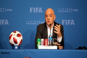 الفيفا يحسم الجدل بشأن سحب تنظيم كأس العالم من قطر 