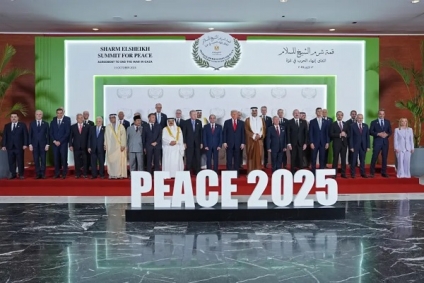 انطلاق قمة شرم الشيخ بتوقيع وثيقة شاملة بشأن غزة