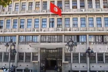 خاص:الحقيقة الكاملة حول "تطرق وزير الداخلية بالنيابة&nbsp; إلى مسألة غلق قنوات تلفزية خاصة"