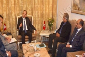 بحث سبل التعاون الأمني ومكافحة الإرهاب بين تونس وباكستان
