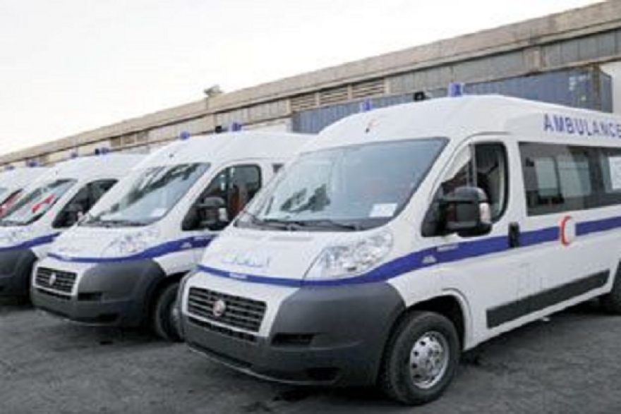 مجهولون يستولون  على سيارة إسعاف بالقوة في حيدرة