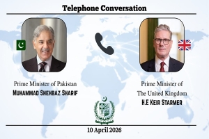 رئيس وزراء باكستان يتلقى مكالمة من نظيره البريطاني ويؤكد على دعم مبادرات السلام الإقليمية