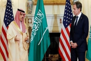 وزيرا الخارجية السعودي والأمريكي يبحثان &quot;خطورة التصعيد بغزة&quot;