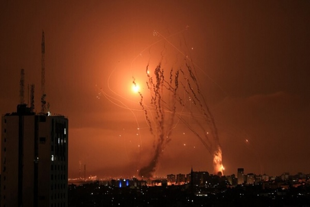 كـ.ـتـ.ـا.ئـ.ـب القـ.ـسـ.ـا.م تعلن قصف تل أبيب برشقة صاروخية رداً على استهداف المدنيين