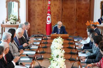 تعليق النقاش حول وثيقة قرطاج 2
