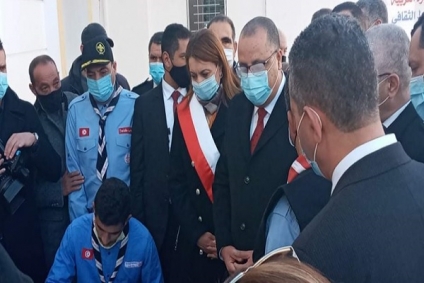 هشام المشيشي: "سيتم سد الشغورات في الحكومة و عملية التقييم لازالت مستمرة"