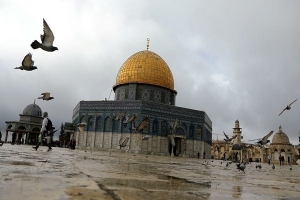 الأردن يطالب دولة الاحتلال بوقف انتهاكاتها واستفزازاتها في المسجد الأقصى