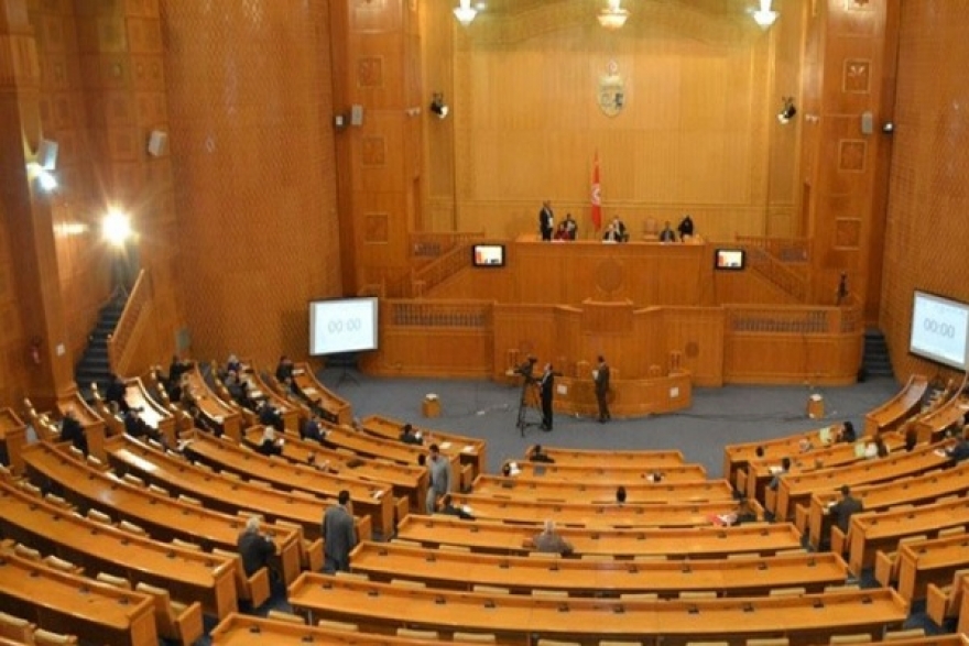 منحة لا تزيد عن 800 دينار لأعضاء مجالس الجهات والأقاليم