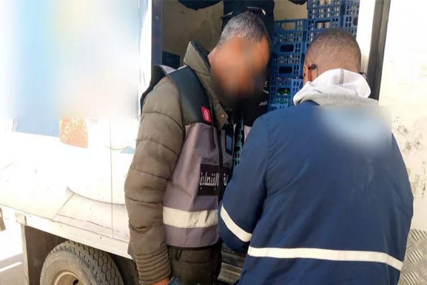 توزر...تحرير 12 مخالفة ضد تجار تعمدوا إخفاء السلع وعدم بيعها للعموم