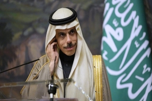 وزير الخارجية السعودي فيصل بن فرحان يصل إلى سوريا اليوم