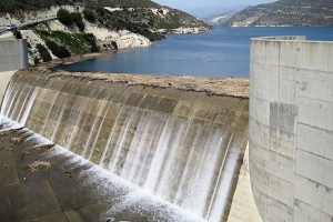 الموارد المائية: معدل تعبئة السدود يبلغ مستوى 36،5% في الشمال و11،3% في الوسط و9،2% في الوطن القبلي