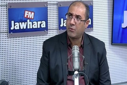 النائب ياسر القوراري يُوضّح بخصوص المصادقة على فصل 'توريد سيارة لكل عائلة'