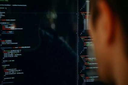 قراصنة إيرانيون يعرضون للبيع وثائق حساسة خاصة بالصناعات الدفاعية الصهيونية