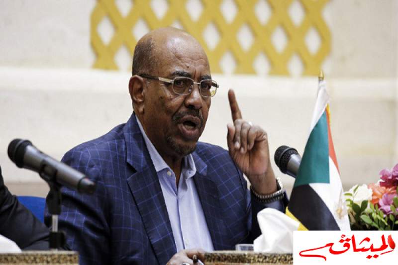 عمر البشير يتهم مصر باحتلال أراض سودانية