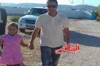 رئيس منطقة الحرس بتالة يرافق ابنة الشهيد عبد الوهاب نصير إلى المدرسة