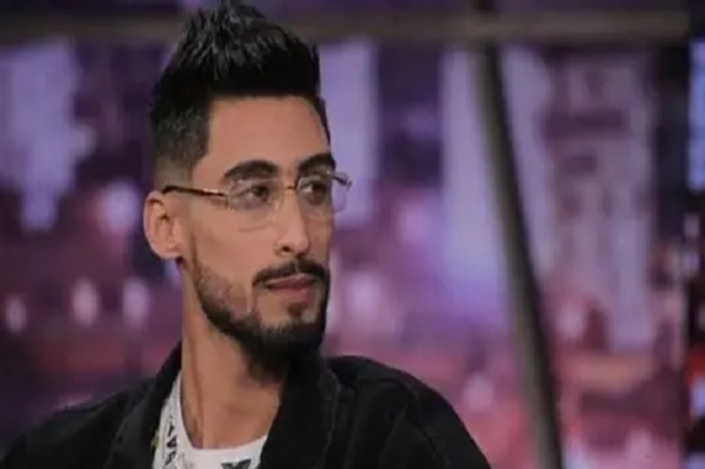 الاحتفاظ بمغني الراب ALA