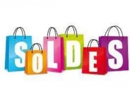 غرفة الملابس الجاهزة تدعو التجار إلى الانخراط في موسم &quot;الصولد&quot;