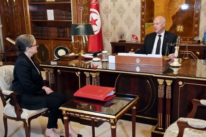 في لقاء جمعهه ببودن/ سعيّد: &quot;هناك جهات مناوئة لسيادة الشعب تحاول يائسة إفشال الموعد التاريخي الهام&quot;
