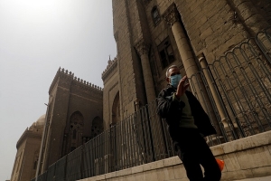 الصحة العالمية: 85% من المصابين بكورونا في مصر يتعافون دون علاج