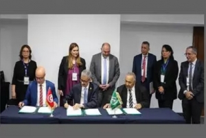 توقيع اتفاقية تعاون بين &quot;الالكسو&quot; وجامعة تونس المنار وكلية الحقوق والعلوم السياسية بتونس