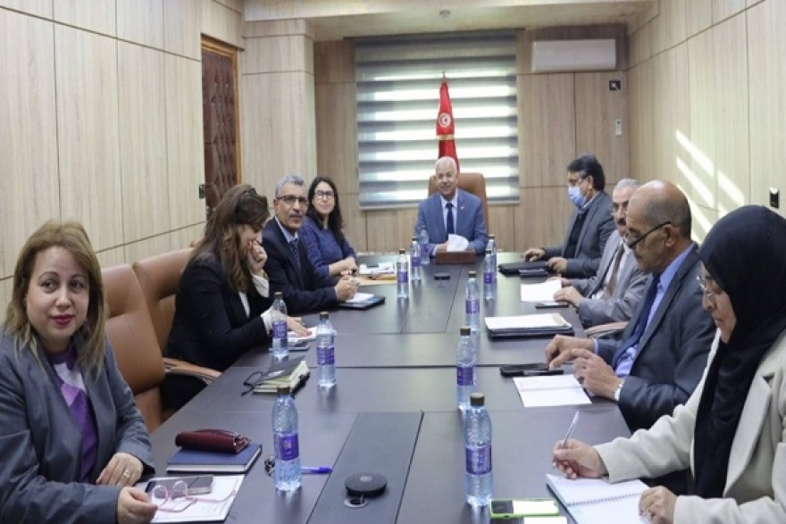 وزير التجارة يشدد على مراقبة أسعار الزيتون وتسهيل إجراءات التصدير