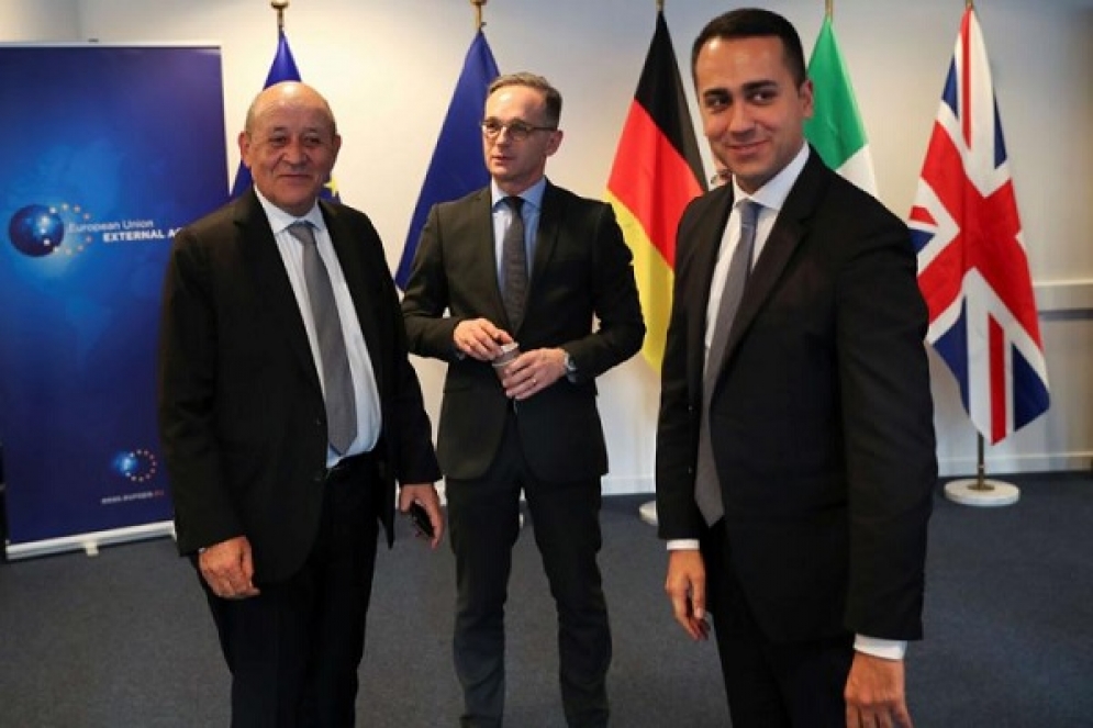 وزراء خارجية فرنسا وألمانيا و إيطاليا يصلون ليبيا