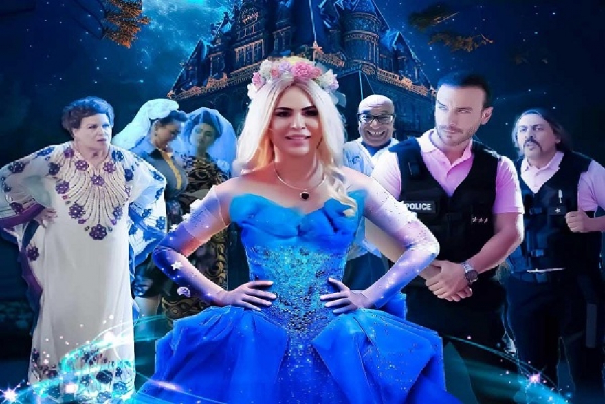 لأول مرة… للاّ السندريلا تجمع الأطفال والكبار