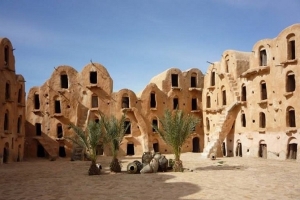 بعد غياب 4 سنوات.. عودة المهرجان الدولي للقصور الصحراوية بتطاوين