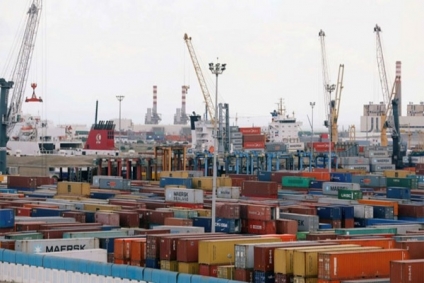 الاحتفاظ بوكيل شركة في علاقة بقضية حجز 12 مليون قرص مخدر