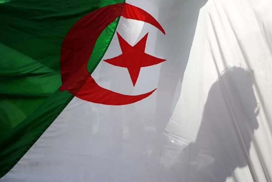 وزير الخارجية الجزائري:&nbsp;الأجندات الإقليمية والدولية لا تتفق إلا على "إبقاء ليبيا في حالة الفوضى
