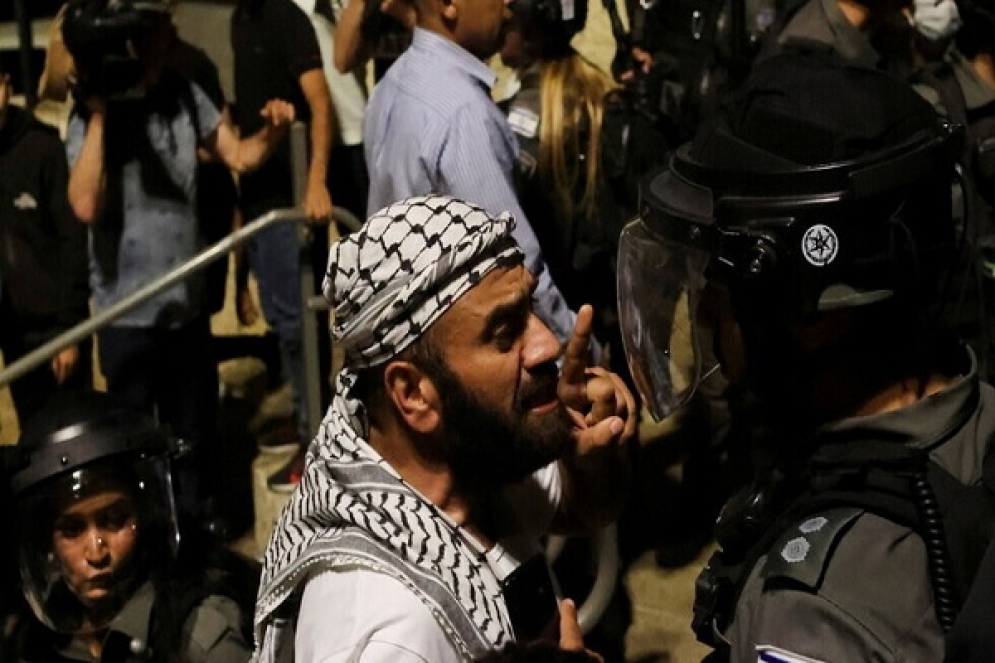 فلسطين المحتلة: مستوطنون يطلقون الرصاص الحي على مواطني حي الشيخ جراح