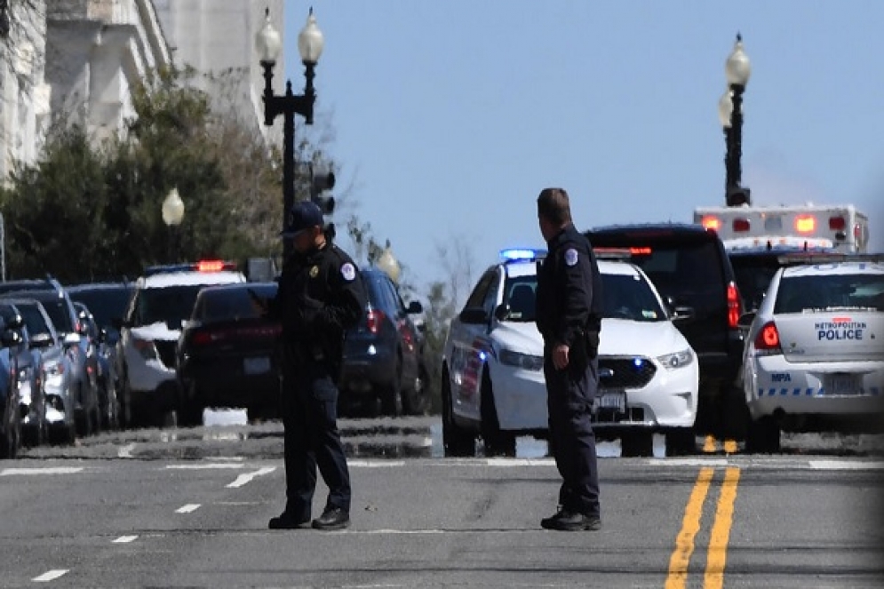 هجوم جديد على مبنى الكابيتول في واشنطن يسفر عن مقتل شرطي