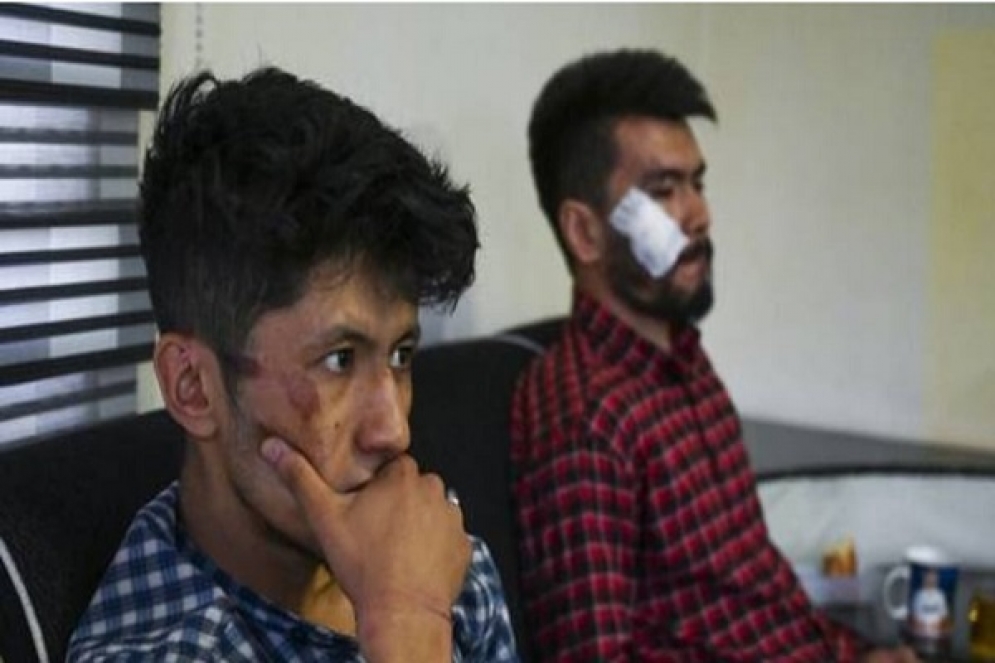 بسبب تغطية احتجاجات أفغانستان: صحفيان يرويان تفاصيل جلدهما من قبل طالبان