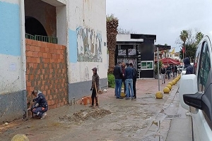 تفادياً لمخاطر إنهيار أسسه...تنفيذ قرار إخلاء السوق المركزي ببنزرت