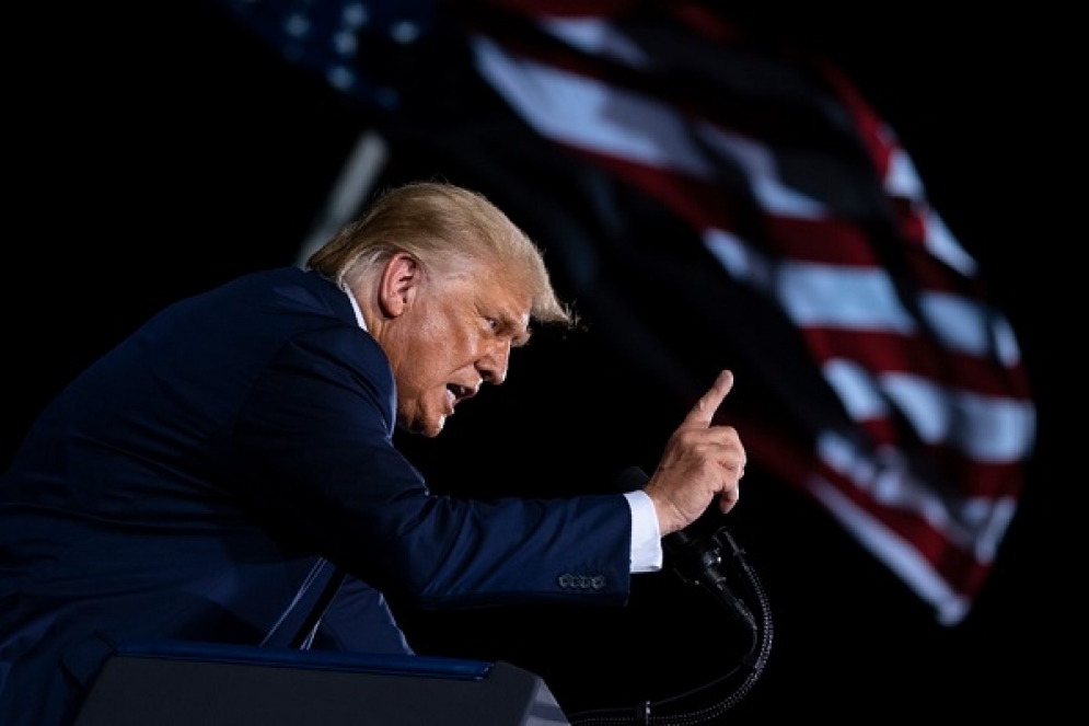 الكيان لترامب: قد نتحرك بمفردنا إذا تجاوزت إيران الخط الأحمر بشأن الصواريخ الباليستية