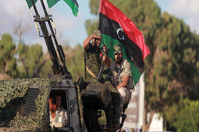 الجيش الليبي: سعوديون ويمنيون يقاتلون قواتنا في بنغازي