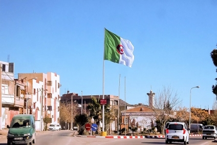 الجزائر تُغلق مجالها الجوي أمام مالي