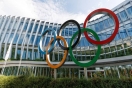 اللجنة الأولمبية الدولية تُطالب بشطب الرياضيين الروس