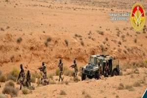 حجز 199 بندقية صيد في سيارة تهريب على الحدود مع ليبيا