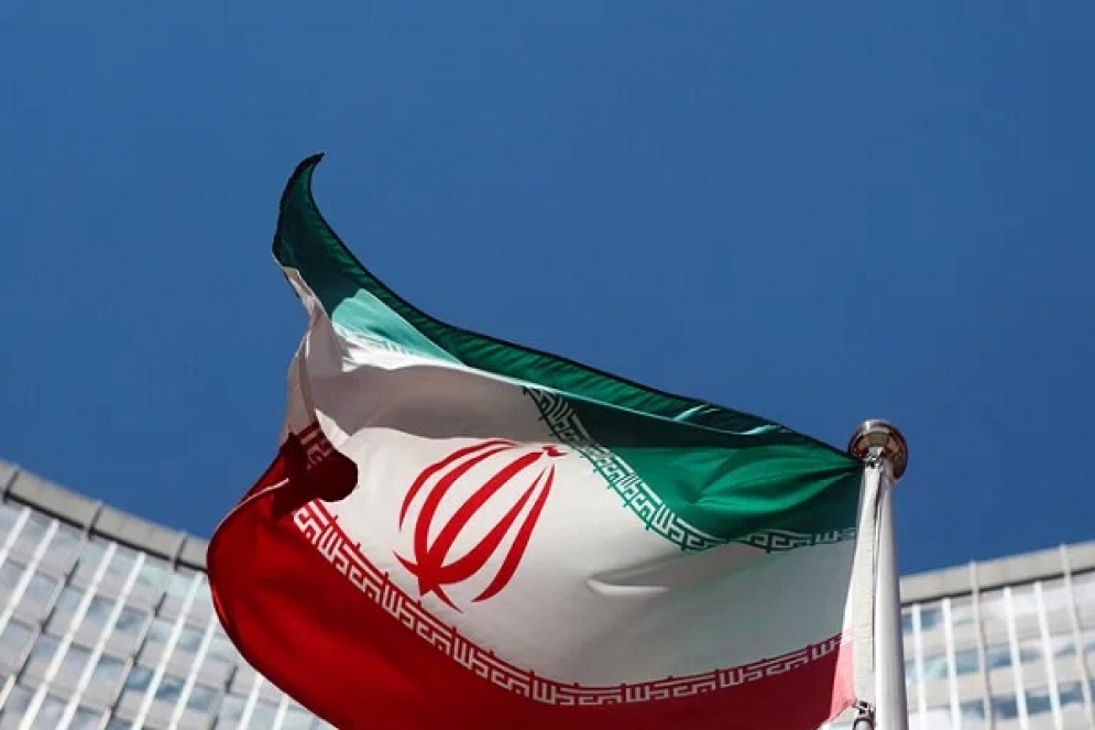 تحسبا لهجوم أمريكي مُحتمل...إيران تُعزز دفاعاتها الجوية حول المُنشآت النووية 