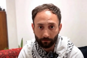 ناشط أردني يروي تفاصيل تعذيب متضامني &ldquo;أسطول الصمود&rdquo; بعد اعتقالهم من قبل قوات الاحتلال