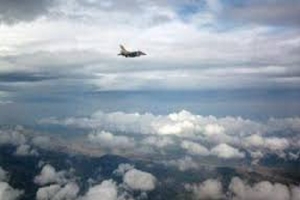 وكالة الانباء اللبنانية: الطيران الحربي الصهيوني ينفذ غارات وهمية جنوب البلاد