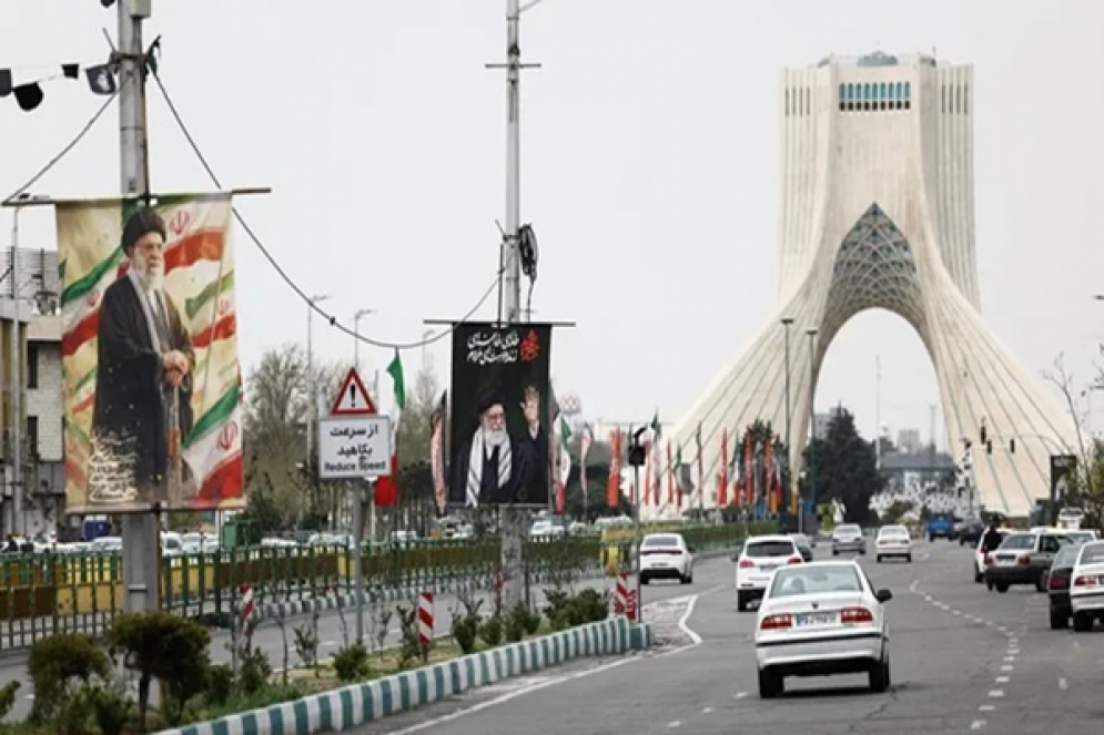 بالتنسيق مع واشنطن.. قطر ترسل فريقاً تفاوضياً إلى طهران