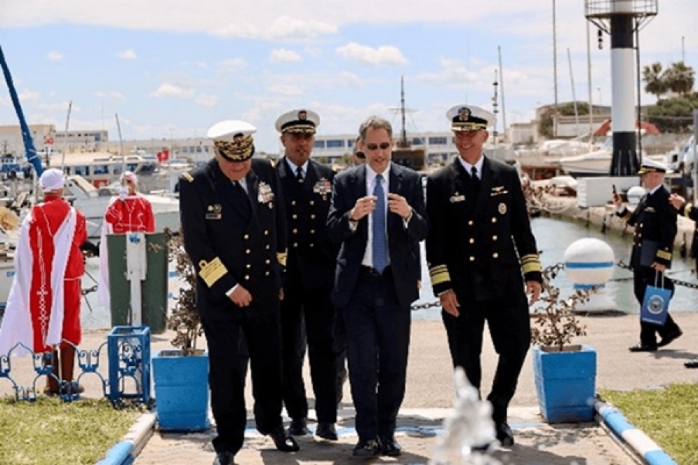 إعادة تقييم الأهمية الاستراتيجية لتونس بالنسبة للولايات المتحدة بقلم السفير الأمريكي بتونس جوي هود