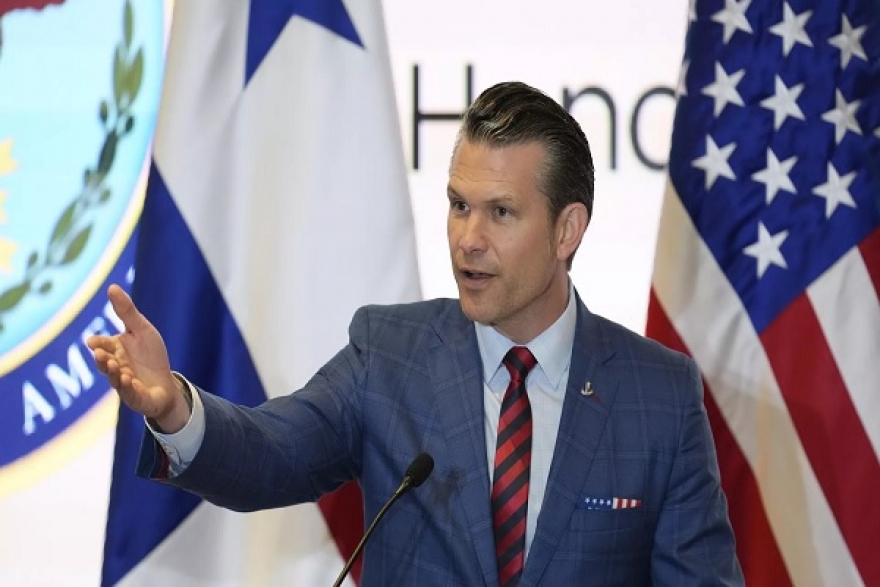 وزير الحرب الأمريكي: سنشن اليوم أكبر عدد من الضربات على إيران